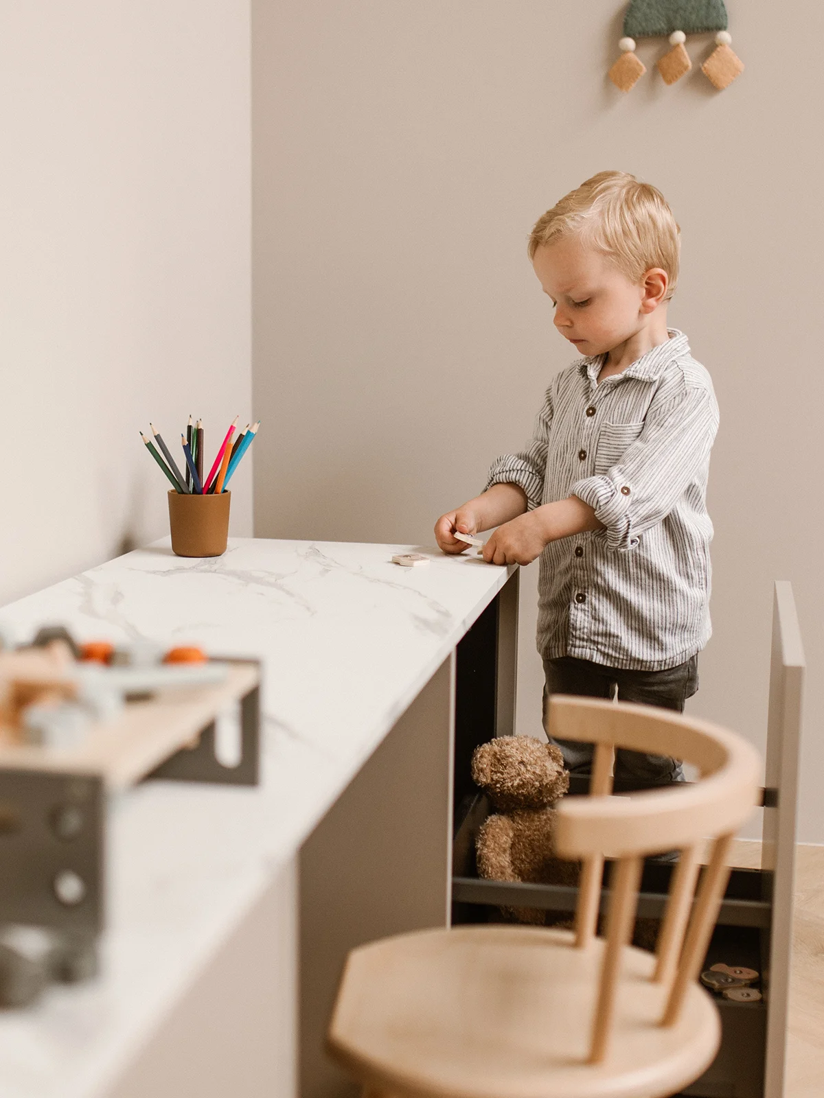 De kinderbank van Opberghoekje